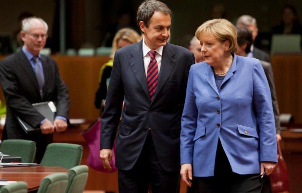 Trinidad Jiménez ve un "perfecto entendimiento" entre Zapatero y Merkel