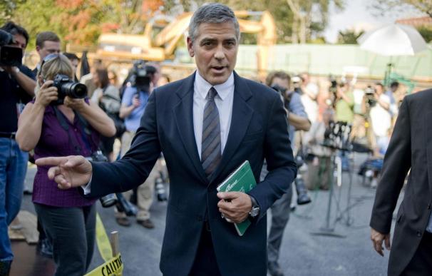George Clooney pide a Obama presionar para un referéndum pacífico en Sudán