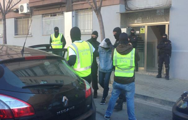 La Guardia Civil espera que la detención en Gerona ayude a "neutralizar" la financiación del EI desde Europa