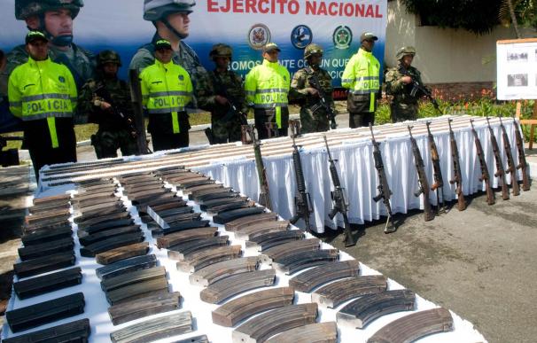Once detenidos, nueve de ellos en Ecuador y dos en España, por financiar a las FARC