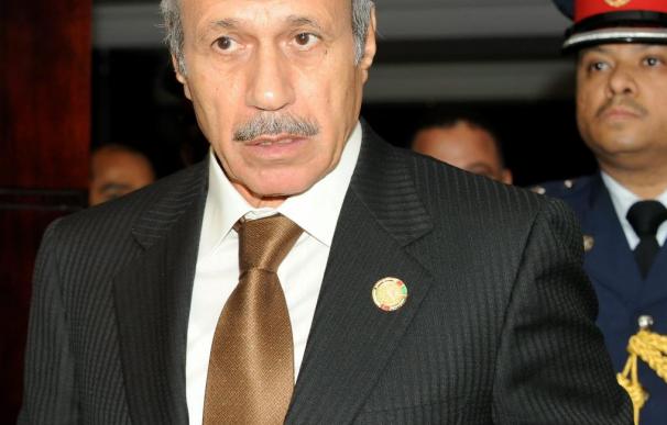 La Fiscalía general prohíbe salir del país al ex ministro del Interior