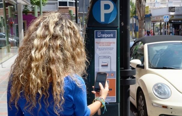 El Ayuntamiento de Marbella garantizará el aparcamiento gratuito en zona azul a personas con movilidad reducida
