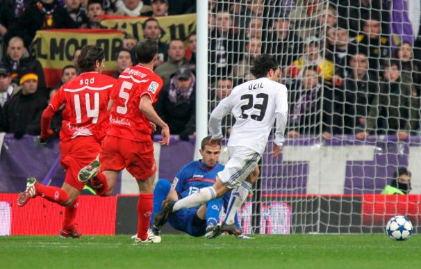 2-0. El Real Madrid tumba al campeón y vuelve a la final siete años después