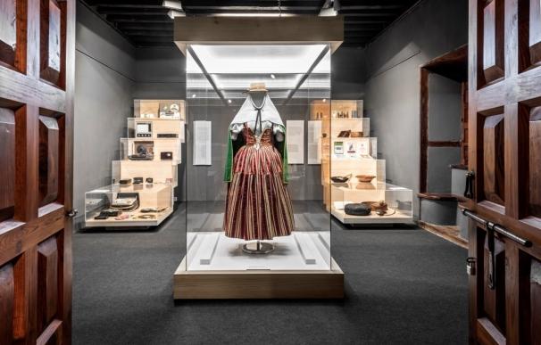 La exposición 'Cosas donadas, cosas redivivas' del Museo de Historia recibe la visita de 6.500 personas