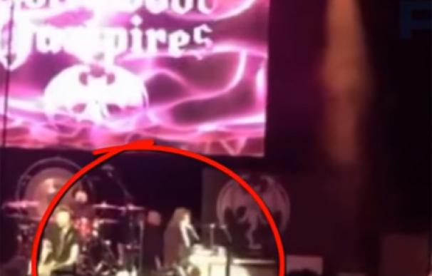 El guitarrista de Aerosmith Joe Perry, hospitalizado tras sufrir un desmayo en un concierto