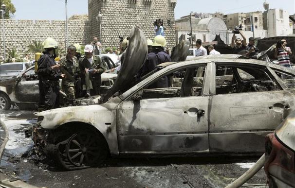 Al menos 80 muertos por una explosión en un funeral a las afueras de Damasco