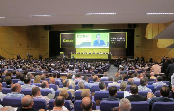 Goirigolzarri lamenta las pérdidas de los accionistas y prevé construir "una Bankia rentable y sólida"