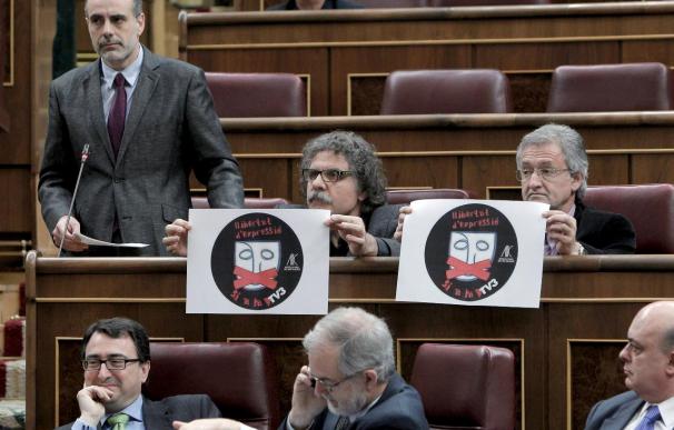 Jáuregui dice que el Gobierno no tiene facultad para garantizar la emisión TV3 en Valencia