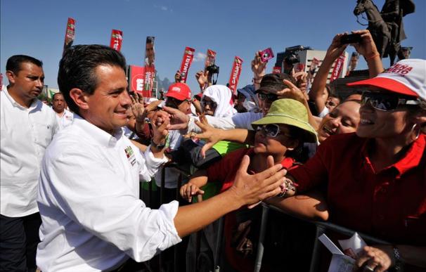 México acude a votar en un clima de violencia y con el PRI como favorito