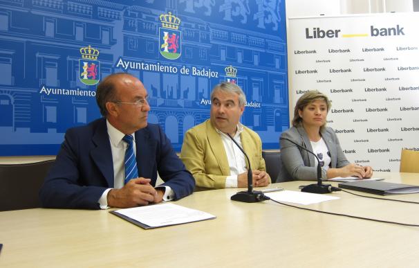 El Ayuntamiento de Badajoz y Liberbank invertirán 340.000 euros en el espacio deportivo del nuevo parque de San Roque