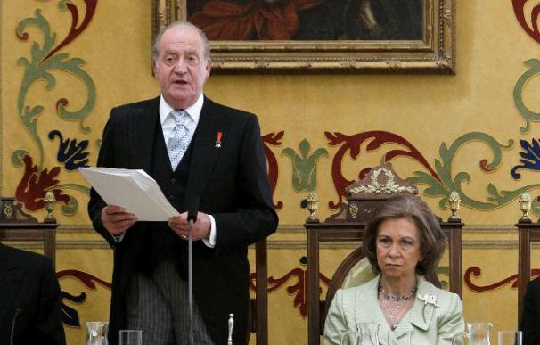 El Rey pide a las Academias más esfuerzos para reforzar la proyección de España