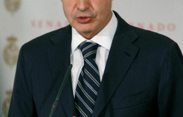 Zapatero reconoce a Gómez como "el mejor" candidato tras ganar las primarias