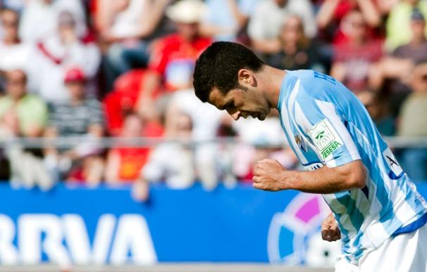 El jugador del Málaga Fernando cree que hasta el final no se va decidir nada