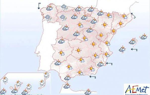 Mañana, cielo muy nuboso en el norte y nubes y claros en el resto de España