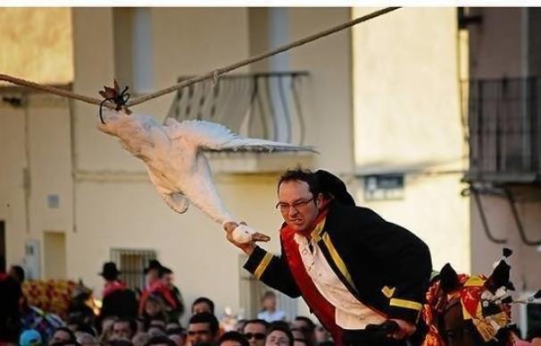 Change.org registra 55.000 firmas para abolir una fiesta en Carpio de Tajo en la que se decapitan gansos