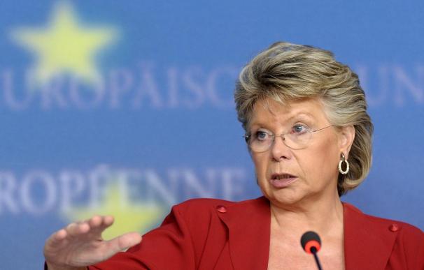 La Comisión Europea no abrirá expediente de infracción a Francia por la expulsión de gitanos