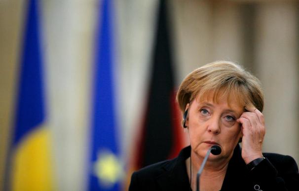 Merkel pide que se respete la integridad y la sede alemana de Hochtief