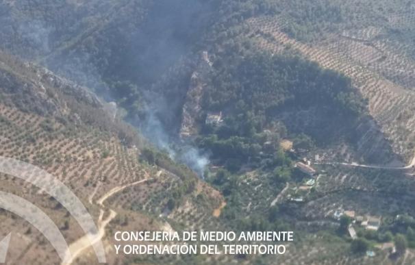 Controlado el incendio declarado en el paraje de Cuadros, en Sierra Mágina