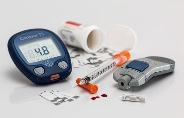 Experto recuerda que la alimentación, actividad física y medicación son "claves" para controlar la diabetes