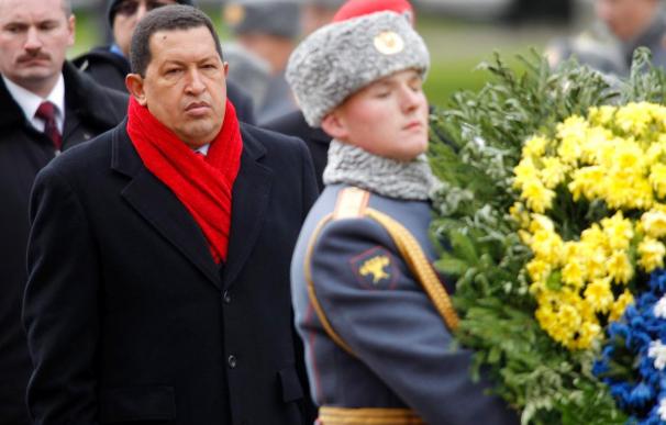 Chávez y Medvédev extienden la cooperación bilateral hasta la energía nuclear