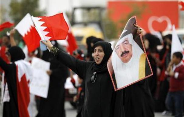 Dos muertos en Bahréin por los choques con la policía