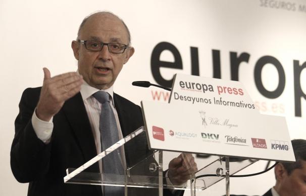 El ministro de Hacienda y Administraciones Públicas, Cristóbal Montoro, en los desayunos de Europa Press.
