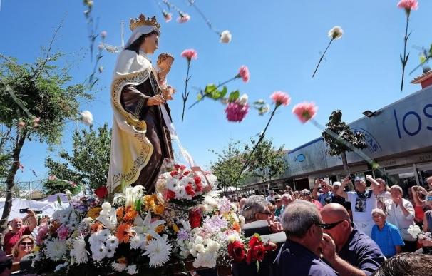 El Barrio Pesquero festejan la Virgen del Carmen