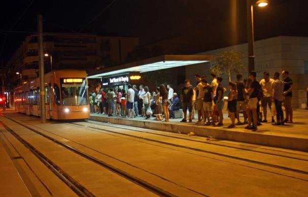 El TRAM de Alicante supera el millón de viajeros durante el mes de junio