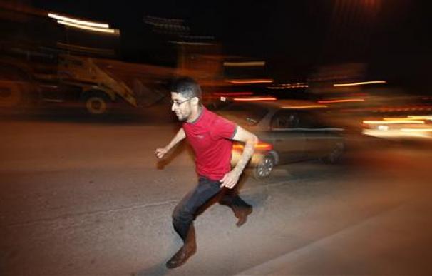 Tropas de Bahréin disparan contra los manifestantes