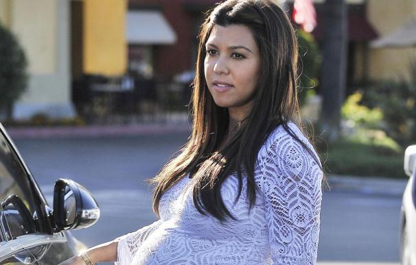 Kourtney Kardashian quedó aterrorizada al presenciar un parto en el agua