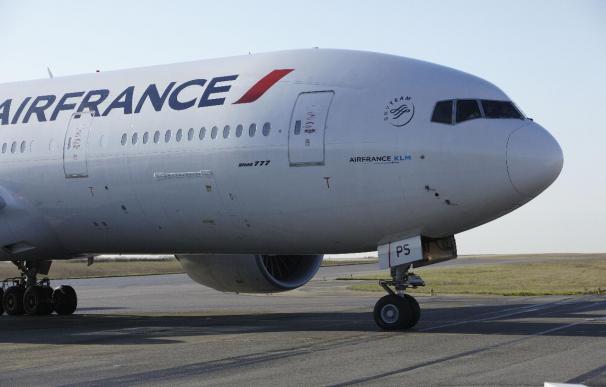(Ampl.) Air France-KLM transporta 10,8 millones de pasajeros hasta febrero, un 2% menos