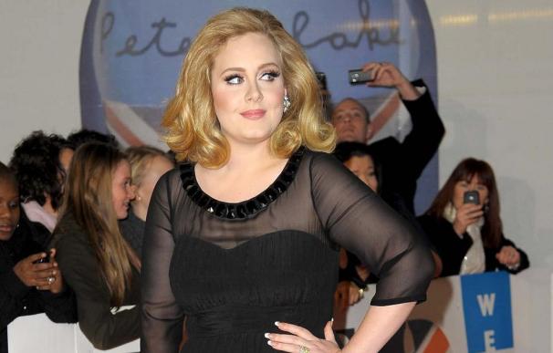 Adele se gasta una fortuna en los preparativos para su bebé