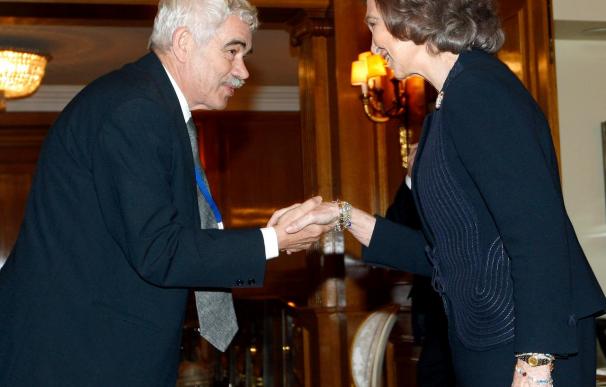 La reina Sofía preside firma de un convenio para el Año Internacional del Alzheimer