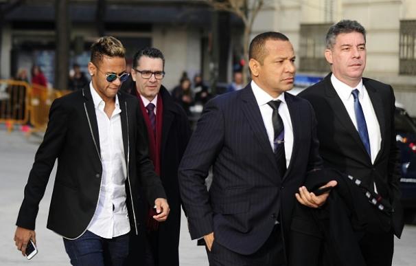Neymar se defiende: "No hice nada malo, no soy un criminal"
