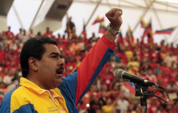 Maduro abre su campaña electoral en la casa natal de Chávez