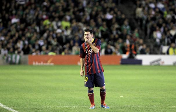 Messi dice estar "triste" y con "bronca" por su desgarro