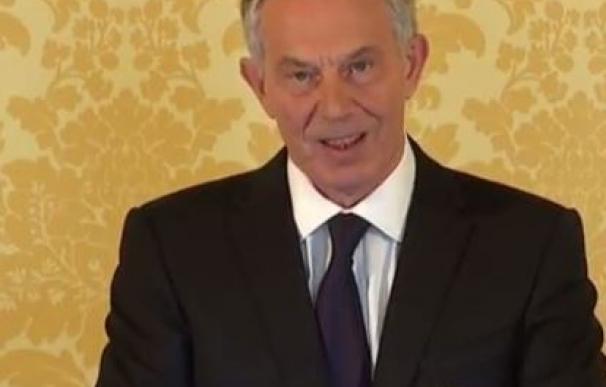 Blair asume "plena responsabilidad" por Irak pero apela a la "atmósfera" post 11-S