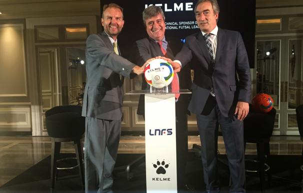 La LNFS renueva por 5 años más con Kelme y presenta el nuevo balón de la temporada