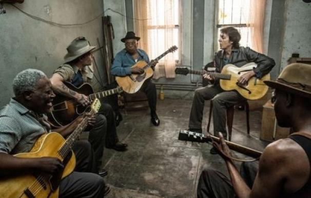 Johnny Depp toca la guitarra en el nuevo vídeo de Paul McCartney