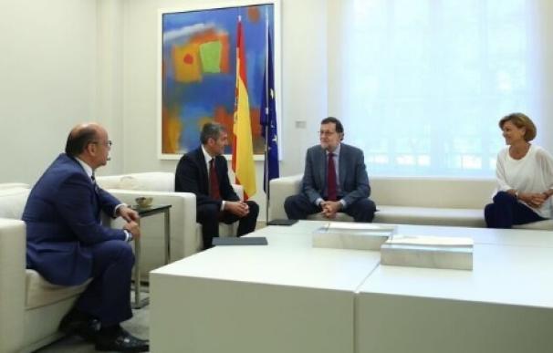 Rajoy quiere un acuerdo estable con el PSOE o un pacto del Majestic bis