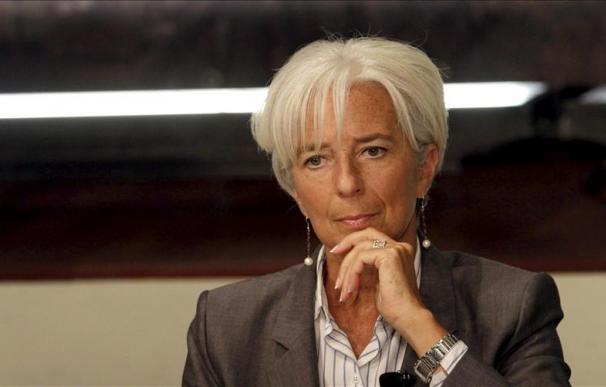 Lagarde considera "solidas" las reformas españolas y pide a Europa más unión