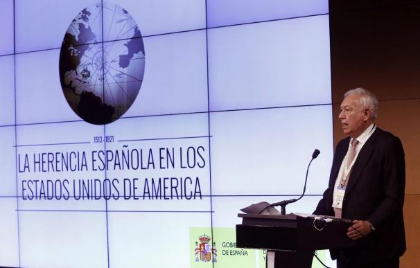 Margallo celebra que la CE respalde a España sobre los controles de Gibraltar