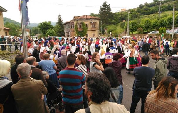 Bimenes declara una vez más la oficialidad del asturiano