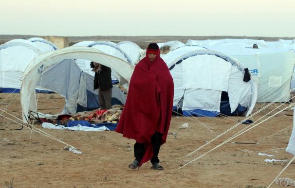 Túnez trata de contener la avalancha de refugiados que huyen de Libia