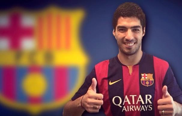 El FC Barcelona confirma el fichaje de Luis Suárez para las próximas cinco temporadas