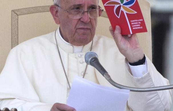 El papa clama contra la guerra en Oriente Medio y exhorta a rezar por la paz