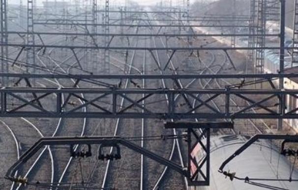 Las obras de mejora de la electrificación entre Madrid y Ávila afectarán al tráfico ferroviario desde el 1 de agosto