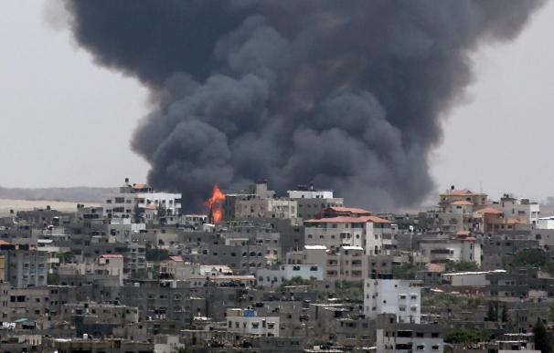 Militares israelíes atacan lanzacohetes de largo alcance en Gaza, según la CNN