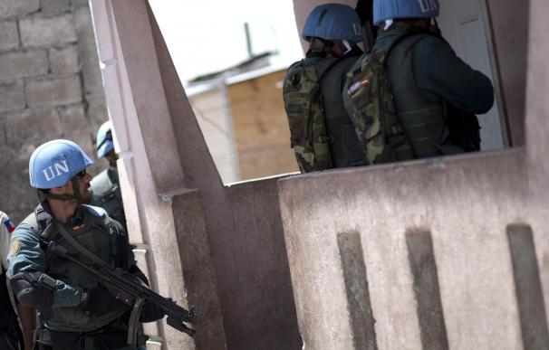 La Unión Africana pide más "cascos azules" para Somalia y un bloqueo aéreo y naval