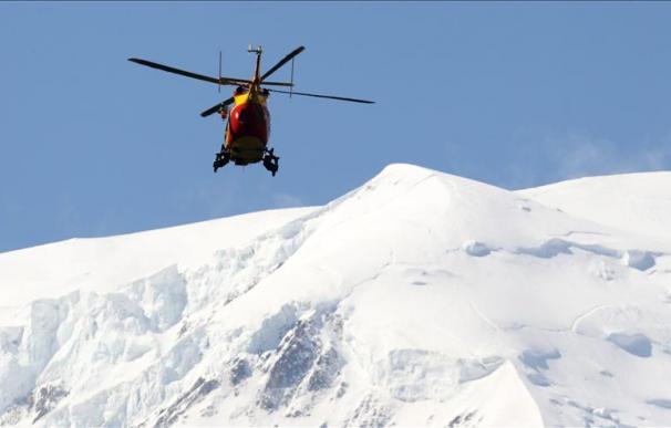 El viento interrumpe la búsqueda del español desaparecido en el Mont Blanc